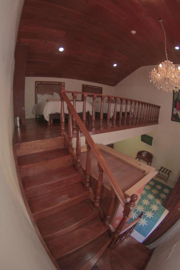 Hotel La Casa del Marqués Comitan de Dominguez Esterno foto