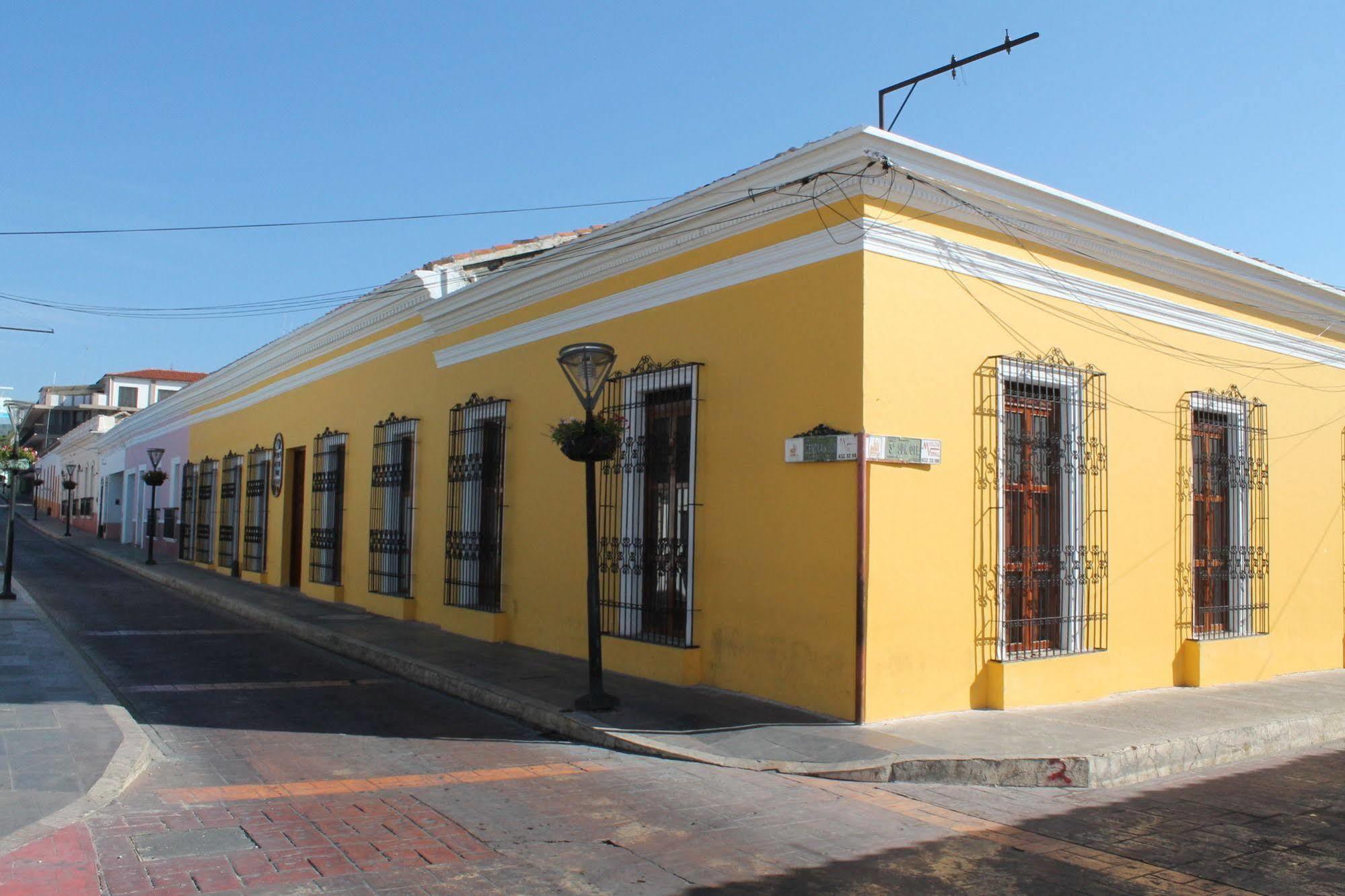 Hotel La Casa del Marqués Comitan de Dominguez Esterno foto